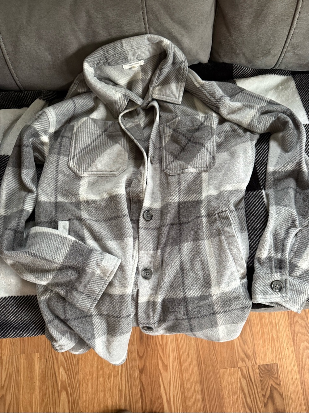 Maurices Gray & White Plaid Lightweight Shirt Jacket